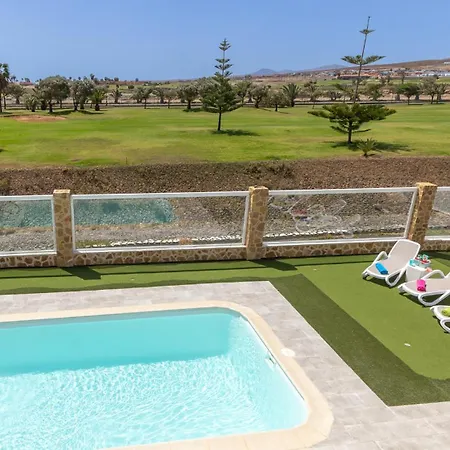Casa Lottie Villa *