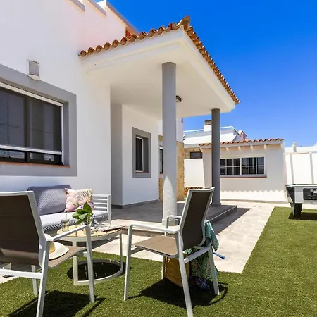 Casa Lottie *
